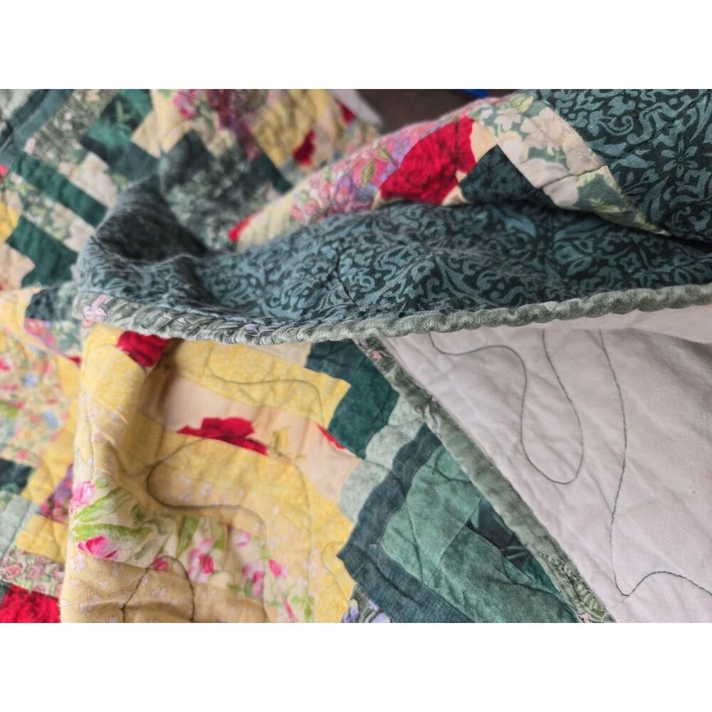 Vintage Hand Pieced Log Cabin Quilt Top 87